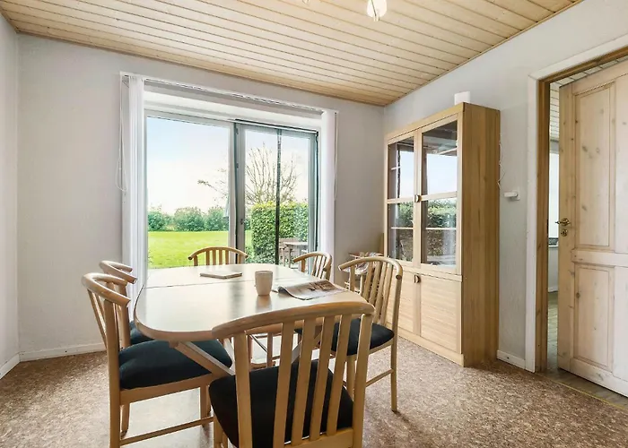 Cozy In Outrup With Wifi Apartment